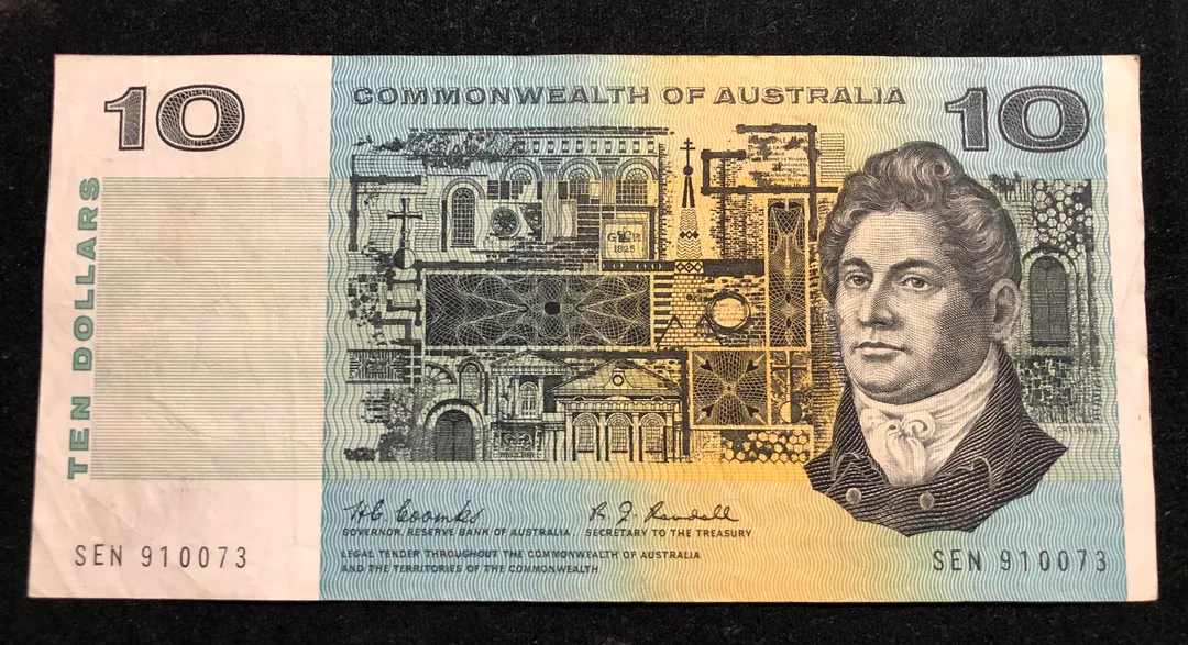 Lot 40 — 10/- low grade banknotes